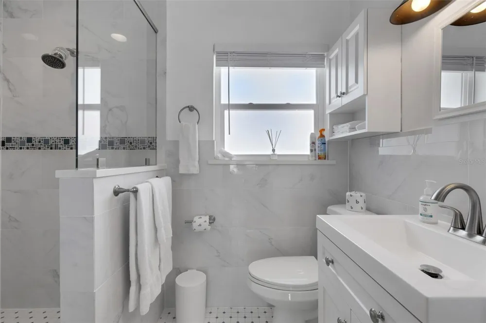 18317 SUNSET BOULEVARD Redington Shores, FL 33708