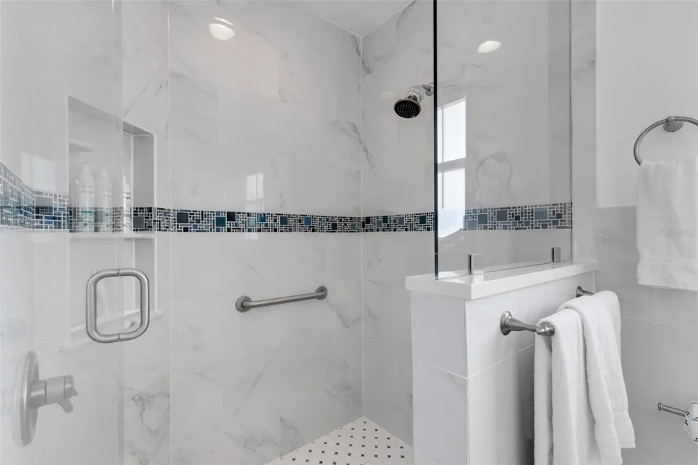 18317 SUNSET BOULEVARD Redington Shores, FL 33708