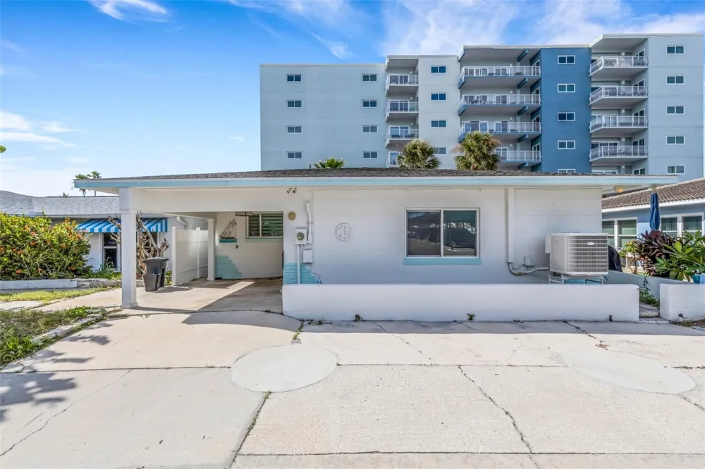 18317 SUNSET BOULEVARD Redington Shores, FL 33708