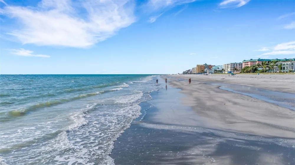 18317 SUNSET BOULEVARD Redington Shores, FL 33708