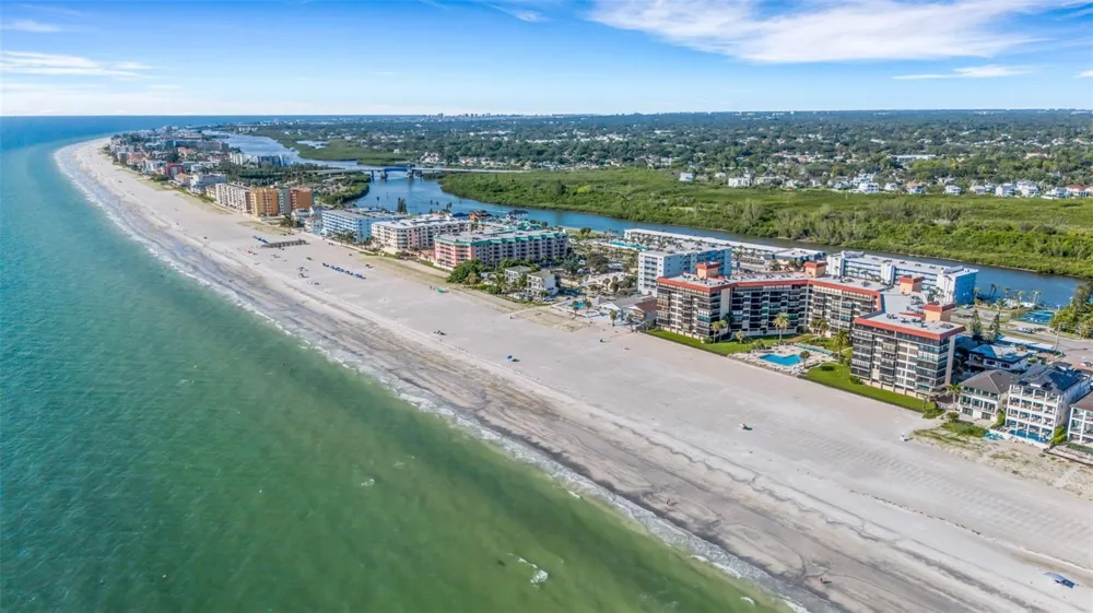 18317 SUNSET BOULEVARD Redington Shores, FL 33708