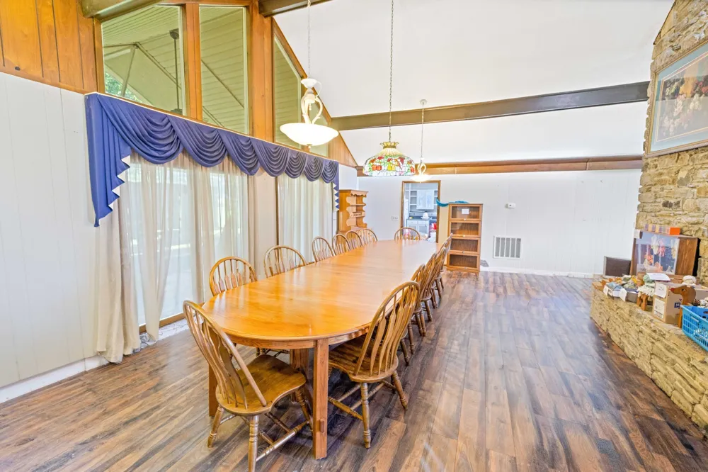 85 Boonshill Rd Fayetteville, TN 37334