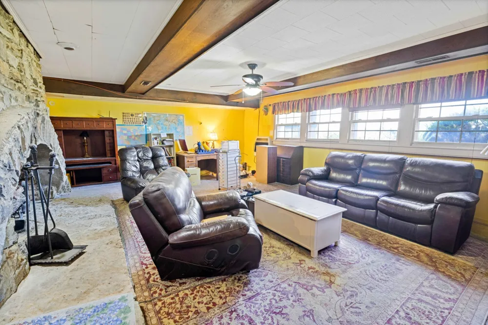85 Boonshill Rd Fayetteville, TN 37334