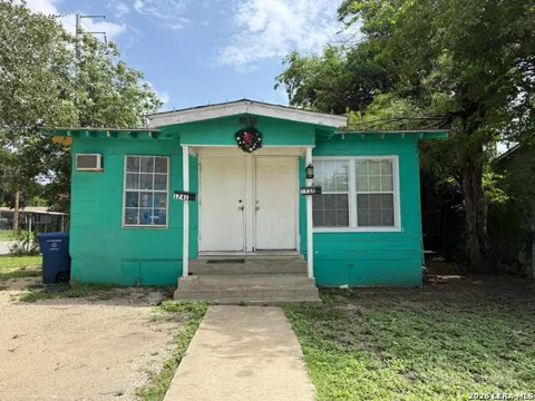 1741 Sacramento