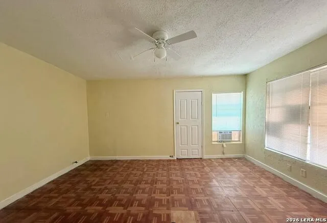 1741 Sacramento San Antonio, TX 78201