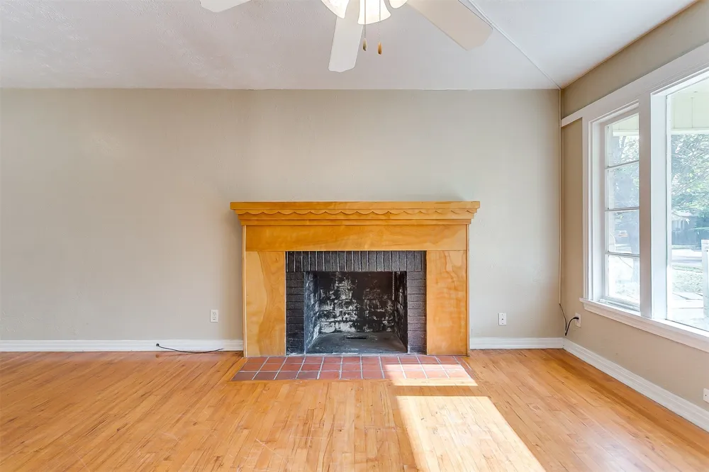3928 Winfield Avenue Fort Worth, TX 76109