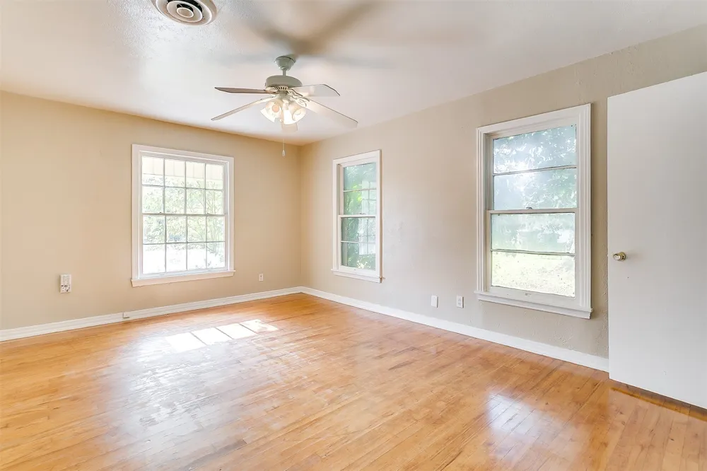 3928 Winfield Avenue Fort Worth, TX 76109