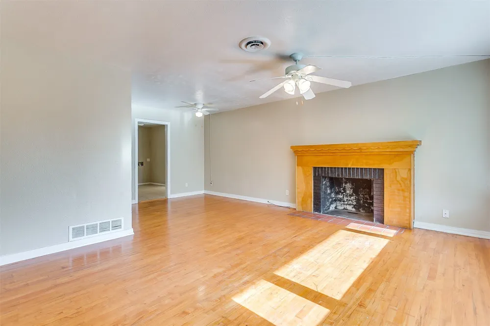 3928 Winfield Avenue Fort Worth, TX 76109