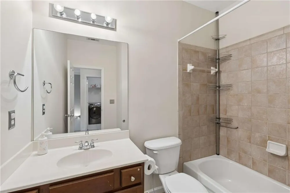 330 Holbrook Road #7 Smyrna, GA 30082