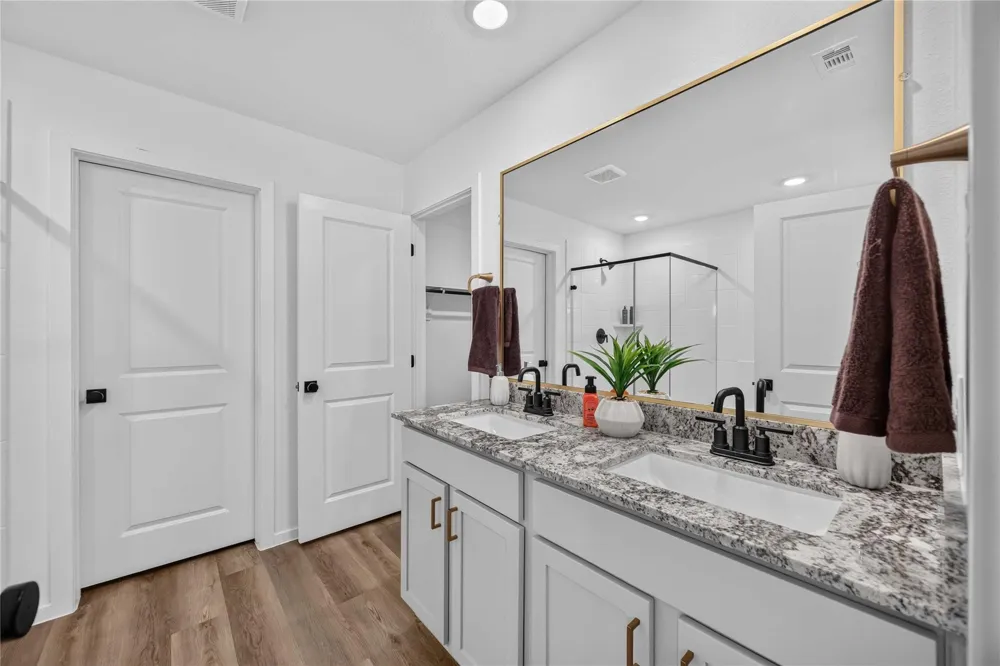 5206 Purple Beebalm Lane Houston, TX 77048