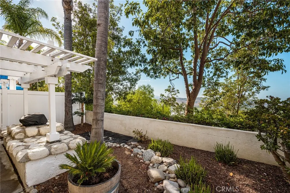 27896 Aberdeen Mission Viejo, CA 92691