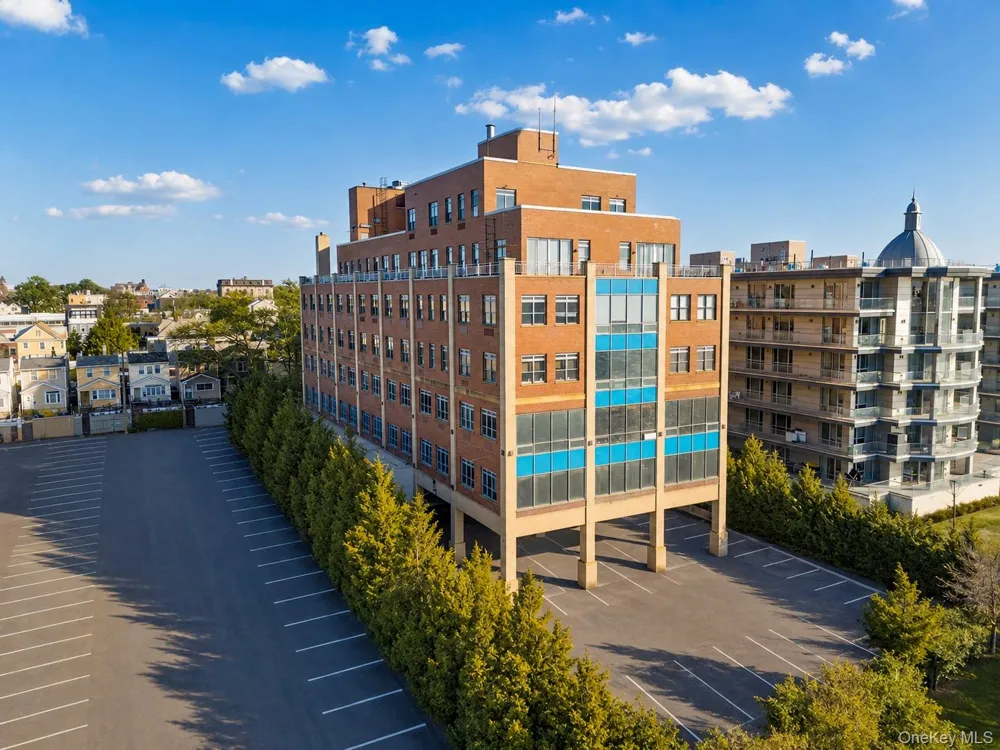 1434 110th Street #5C College Point, NY 11356