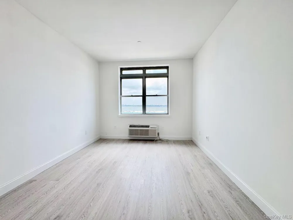 1434 110th Street #5C College Point, NY 11356
