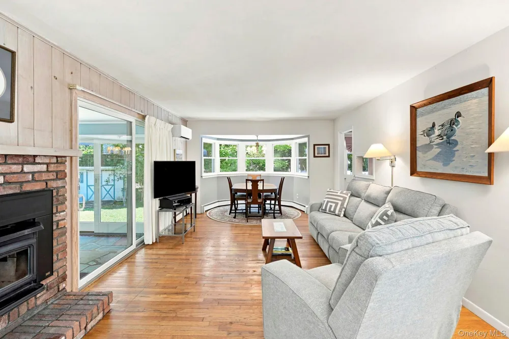 87 Jagger Lane Westhampton, NY 11977