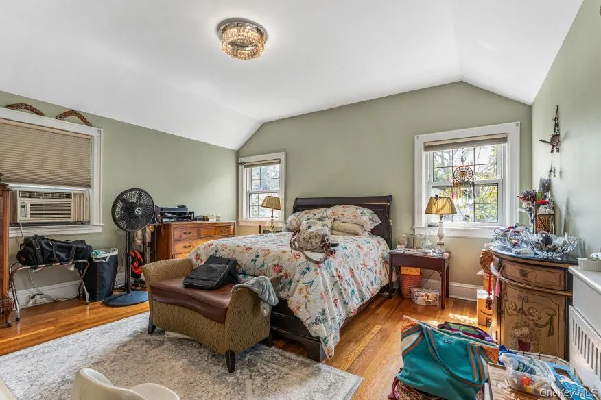 20 Huron Road Bellerose Village, NY 11001