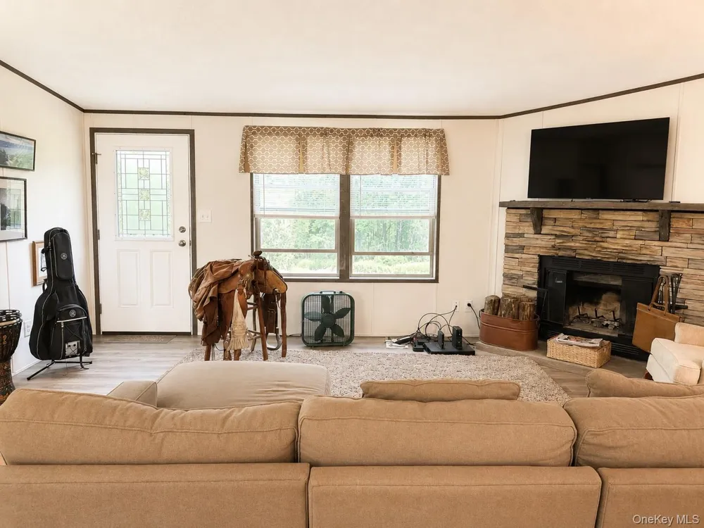 624 County Road 93 Roscoe, NY 12776