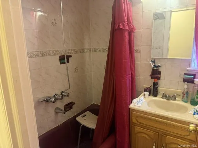 4428 Wilder Avenue Bronx, NY 10466