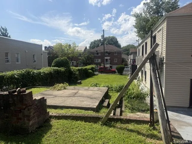 4428 Wilder Avenue Bronx, NY 10466