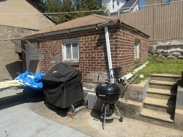 4428 Wilder Avenue Bronx, NY 10466