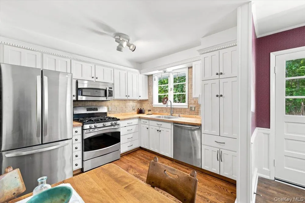 1984 Greenville Turnpike Port Jervis, NY 12771
