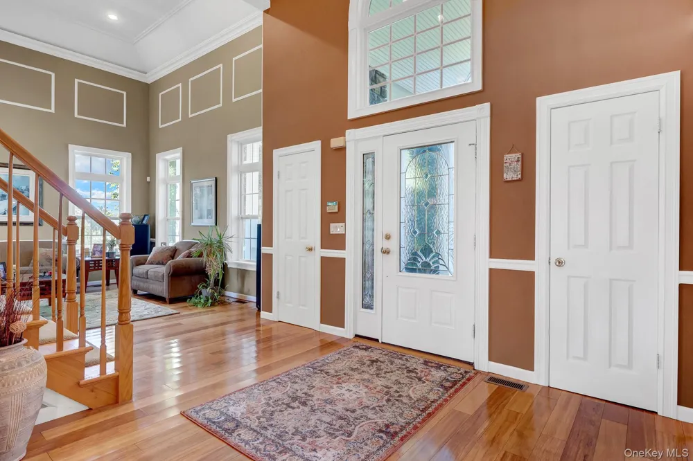 3 Sherwood Drive Shoreham, NY 11786