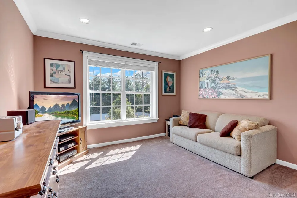 3 Sherwood Drive Shoreham, NY 11786