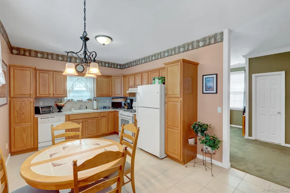 3 Sherwood Drive Shoreham, NY 11786
