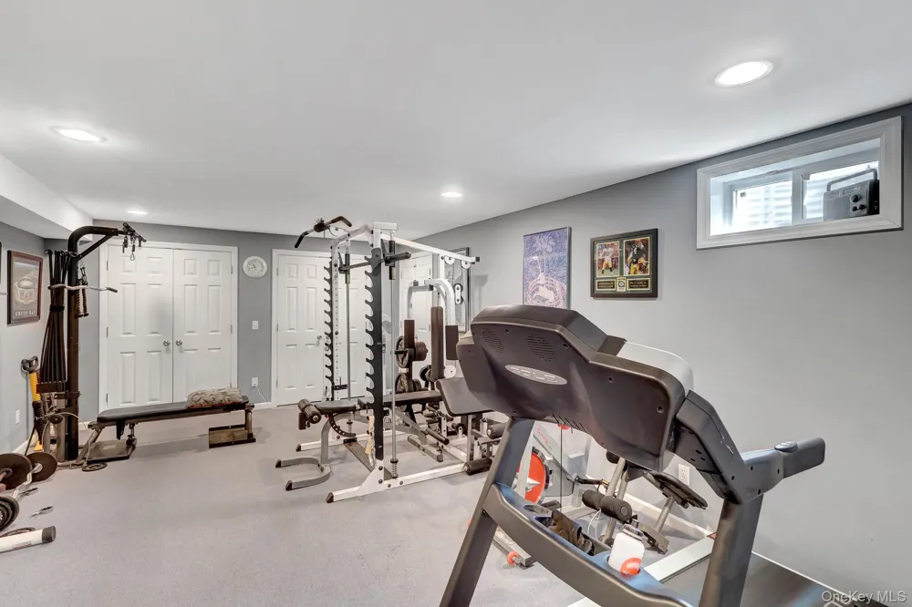 3 Sherwood Drive Shoreham, NY 11786