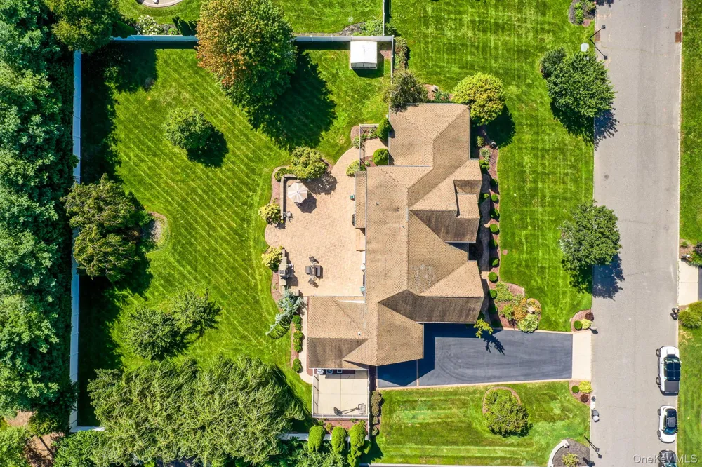 3 Sherwood Drive Shoreham, NY 11786