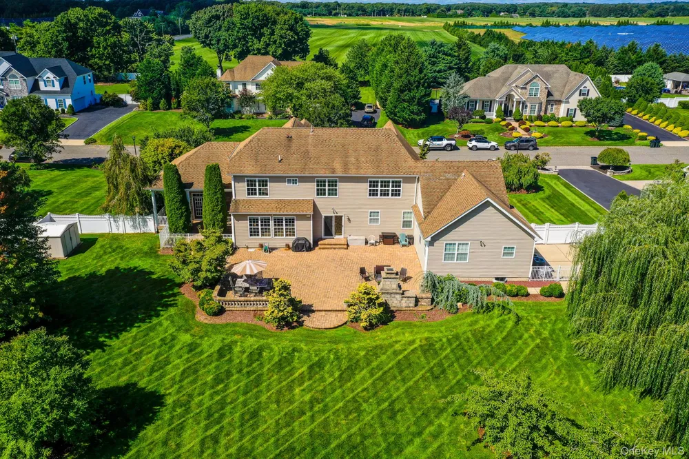 3 Sherwood Drive Shoreham, NY 11786