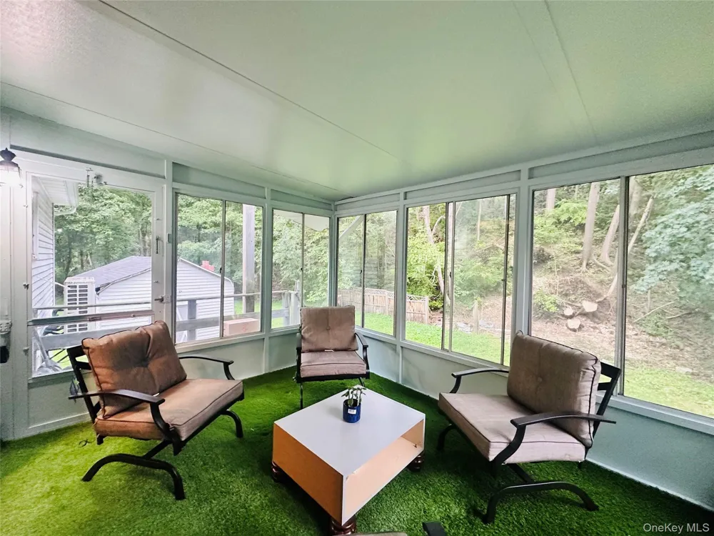 14 Macdonnell Heights Poughkeepsie, NY 12603