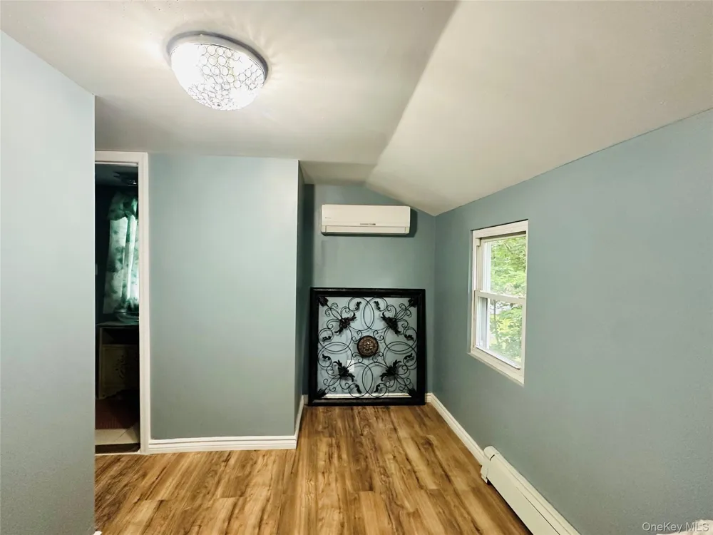 14 Macdonnell Heights Poughkeepsie, NY 12603