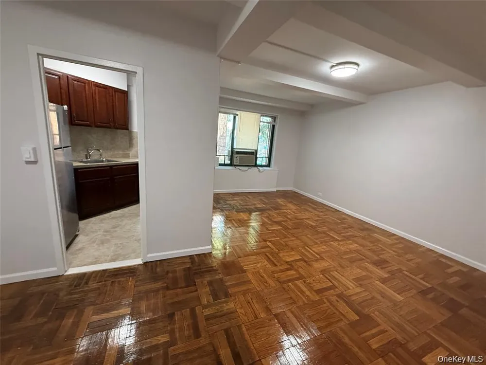 1725 Purdy Street #1C Bronx, NY 10462