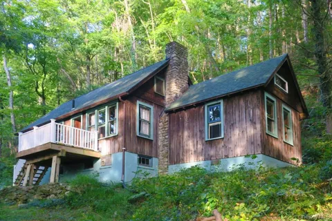 38 Horseshoe Bend Road