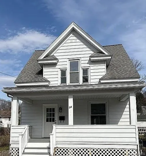 34 Kelsey Road Poughkeepsie, NY 12601