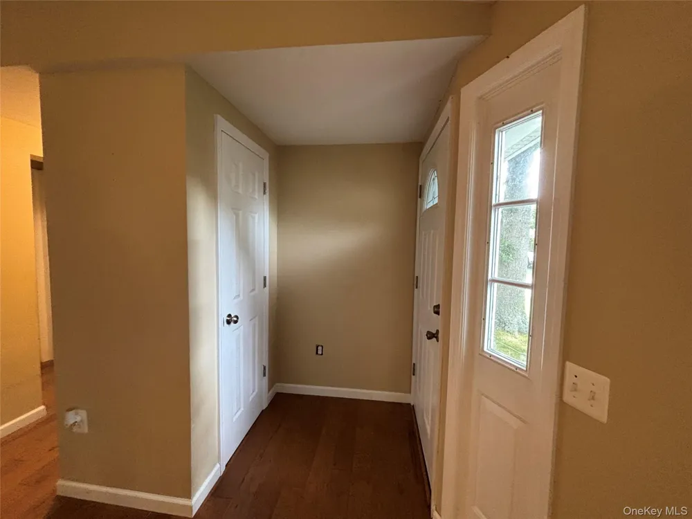 103 West Lane #12B Witt Lane Aquebogue, NY 11901
