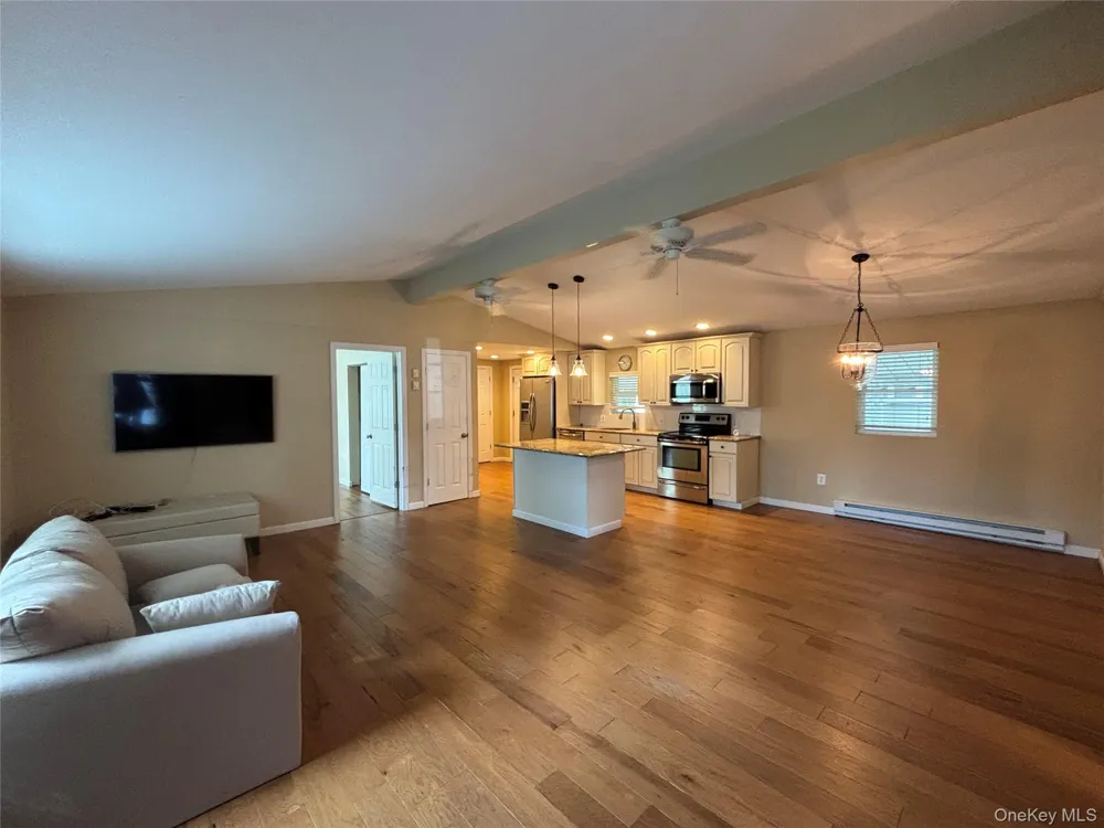 103 West Lane #12B Witt Lane Aquebogue, NY 11901