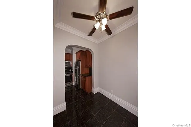 25 Trinity Place #5B Hewlett, NY 11557