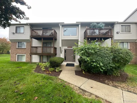 30070 W 12 Mile Road #123