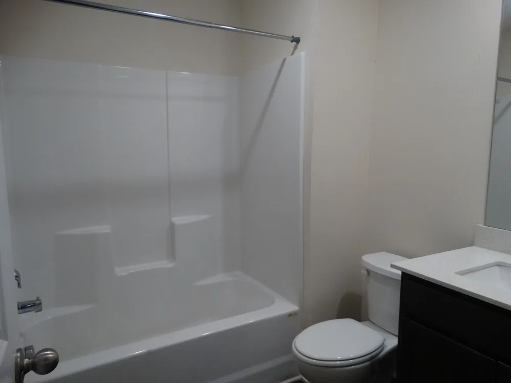 4053 Cody Dr La Vergne, TN 37086