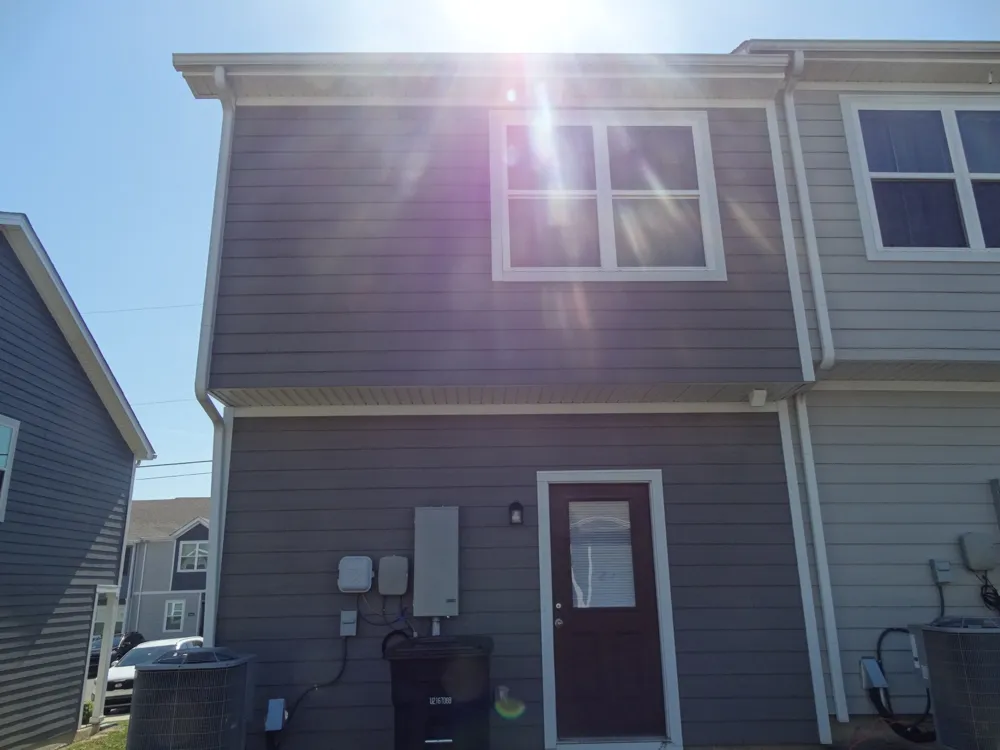 4053 Cody Dr La Vergne, TN 37086
