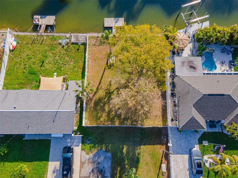 13916 BERKOWITZ AVENUE Hudson, FL 34667