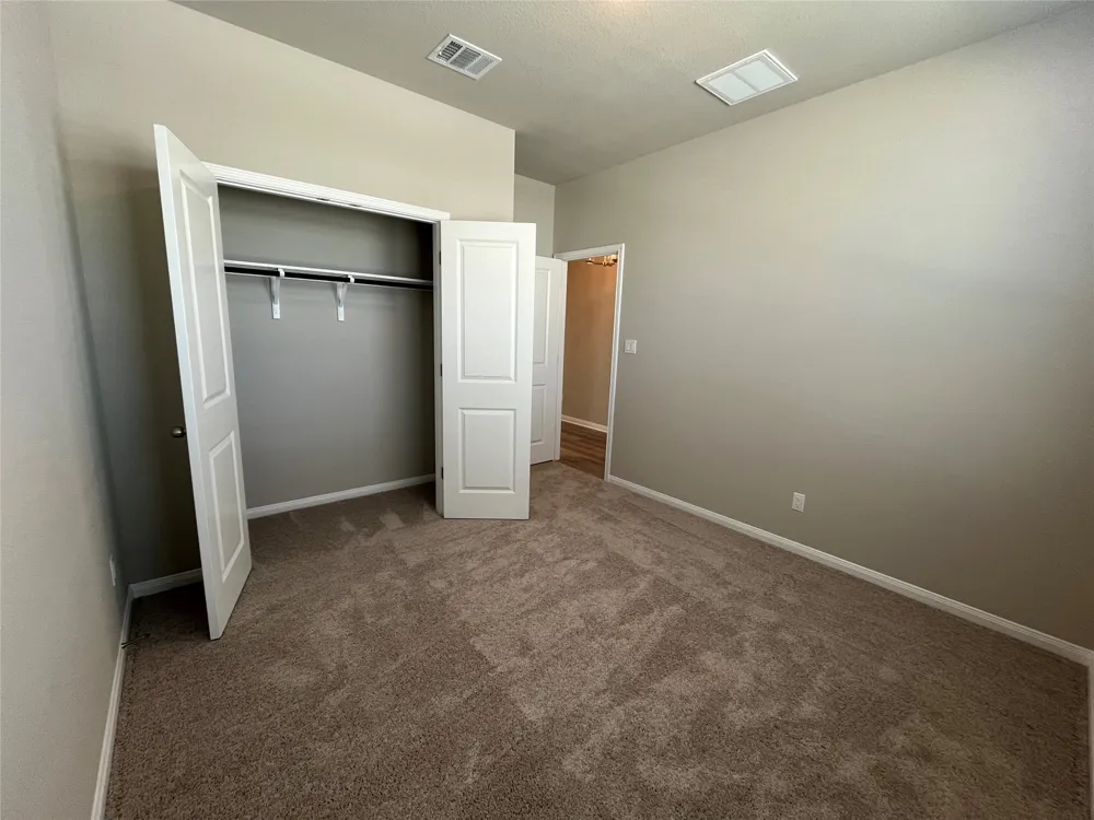 5305 Ovile Street Round Rock, TX 78665