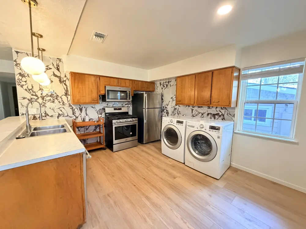 4606 S 2nd Street Austin, TX 78745