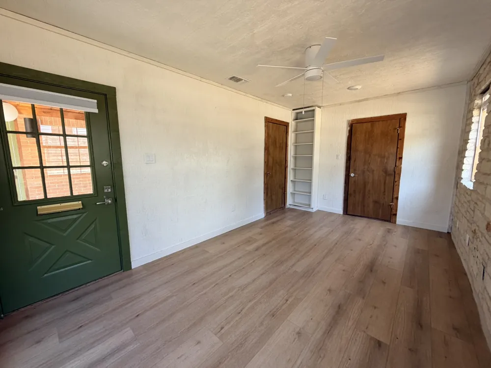4606 S 2nd Street Austin, TX 78745