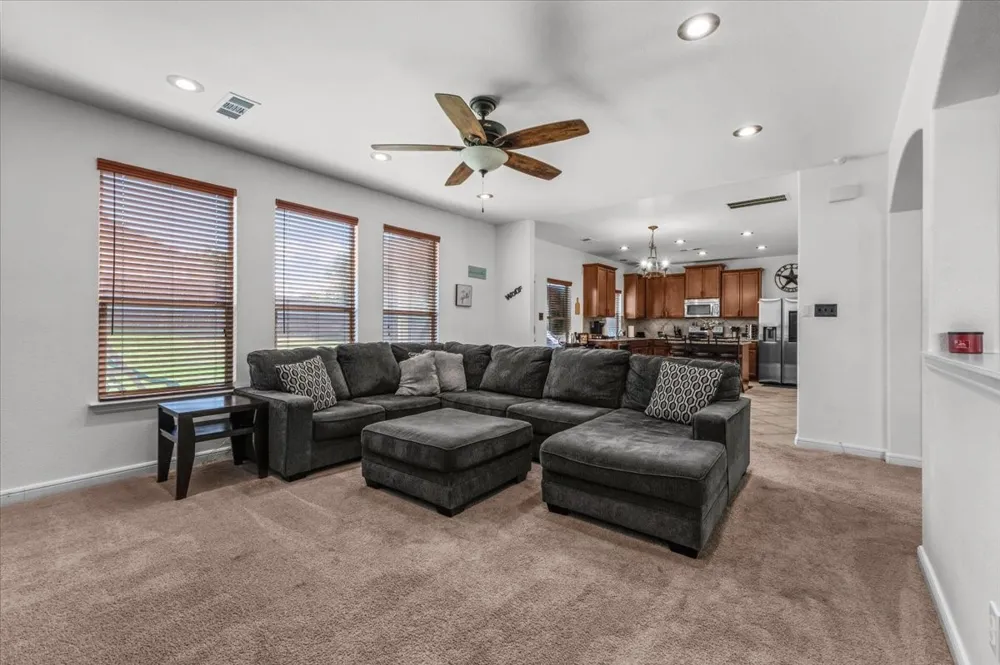 2909 Merry View Lane Fort Worth, TX 76120
