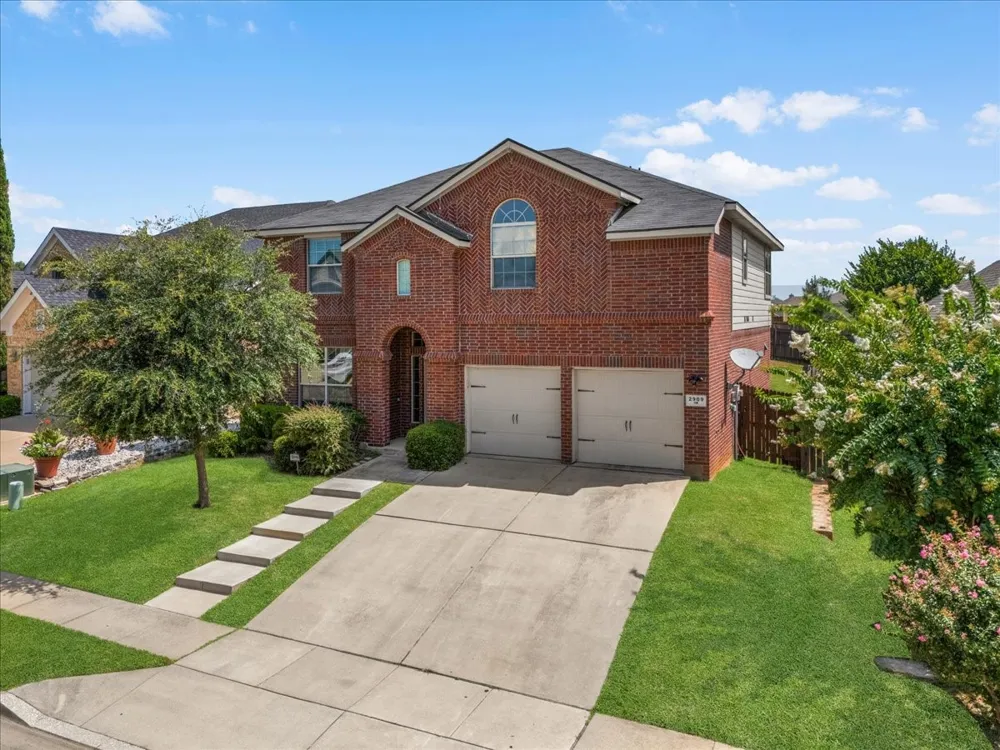 2909 Merry View Lane Fort Worth, TX 76120