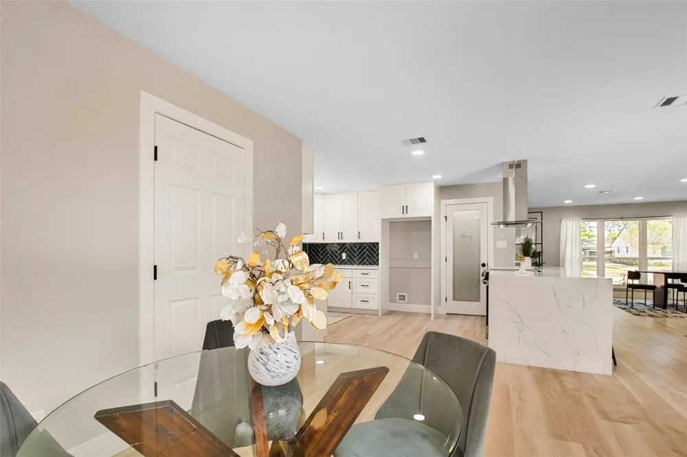 5731 Creekbend Drive Houston, TX 77096