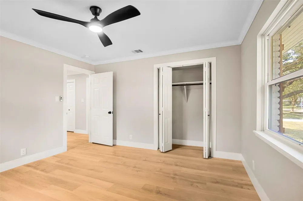5731 Creekbend Drive Houston, TX 77096