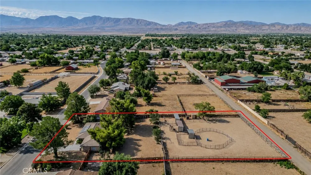 37365 96th E Littlerock, CA 93543